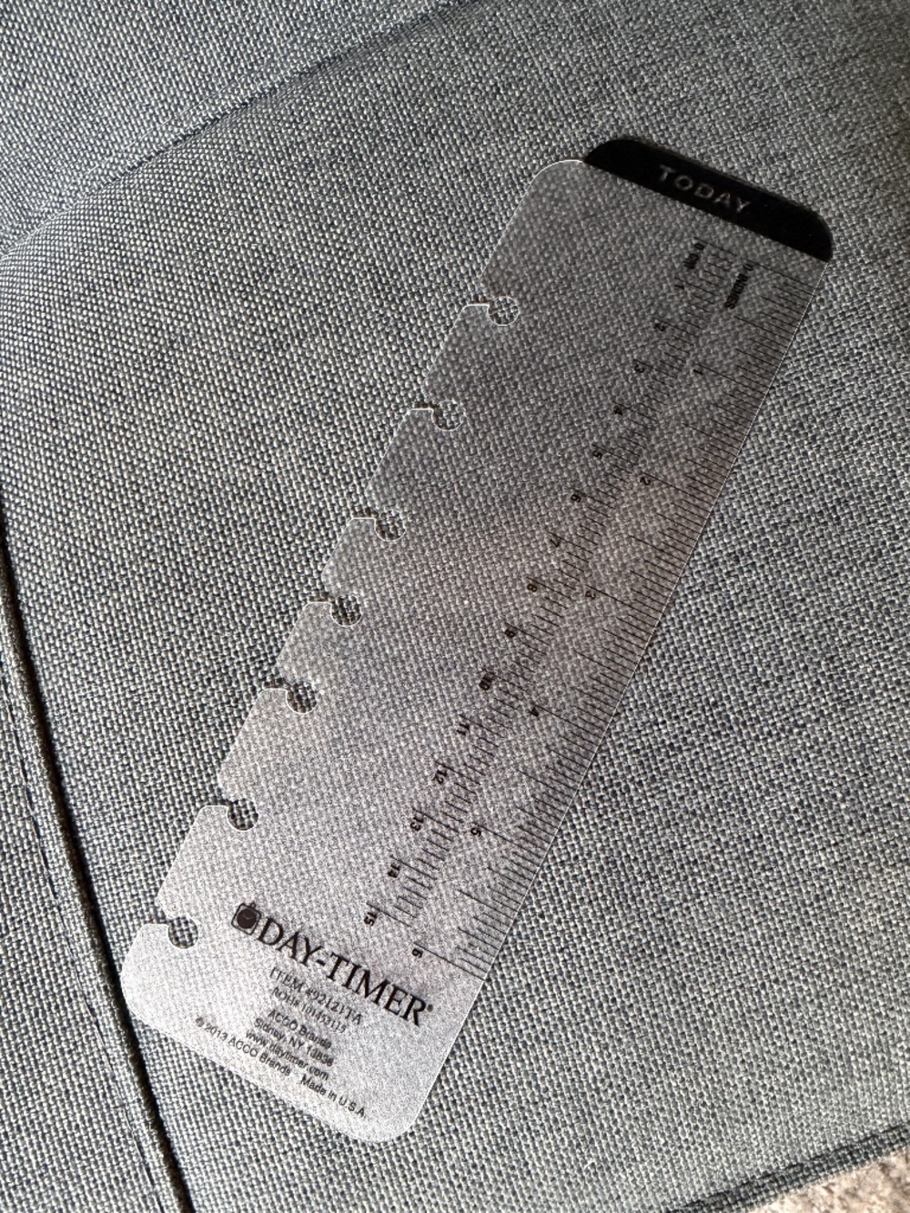 Day-Timer Today Page Locator Ruler Desk Size 5 1/2 x 8 1/2 7-Ring 92121TA